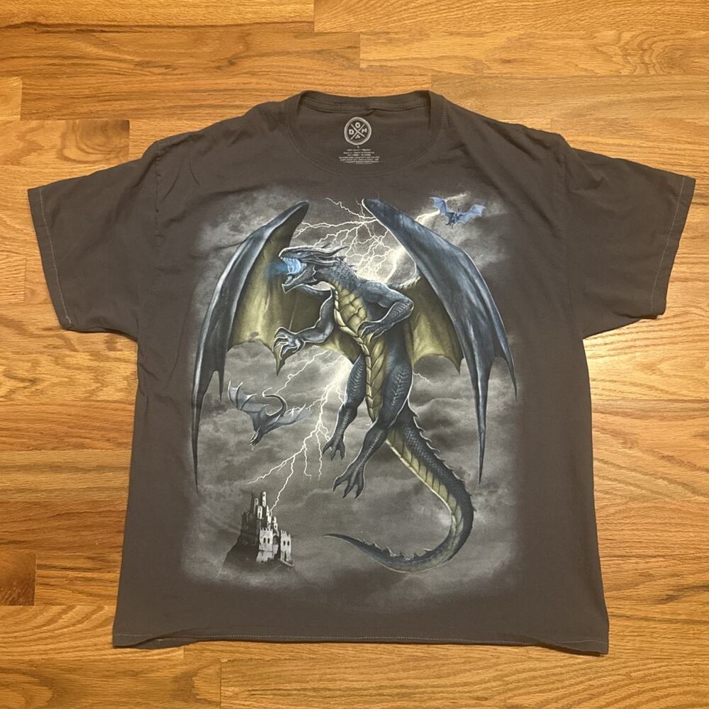 DOM Dragon Lightning Castle Graphic Art Gray T Shirt Mens Size Large